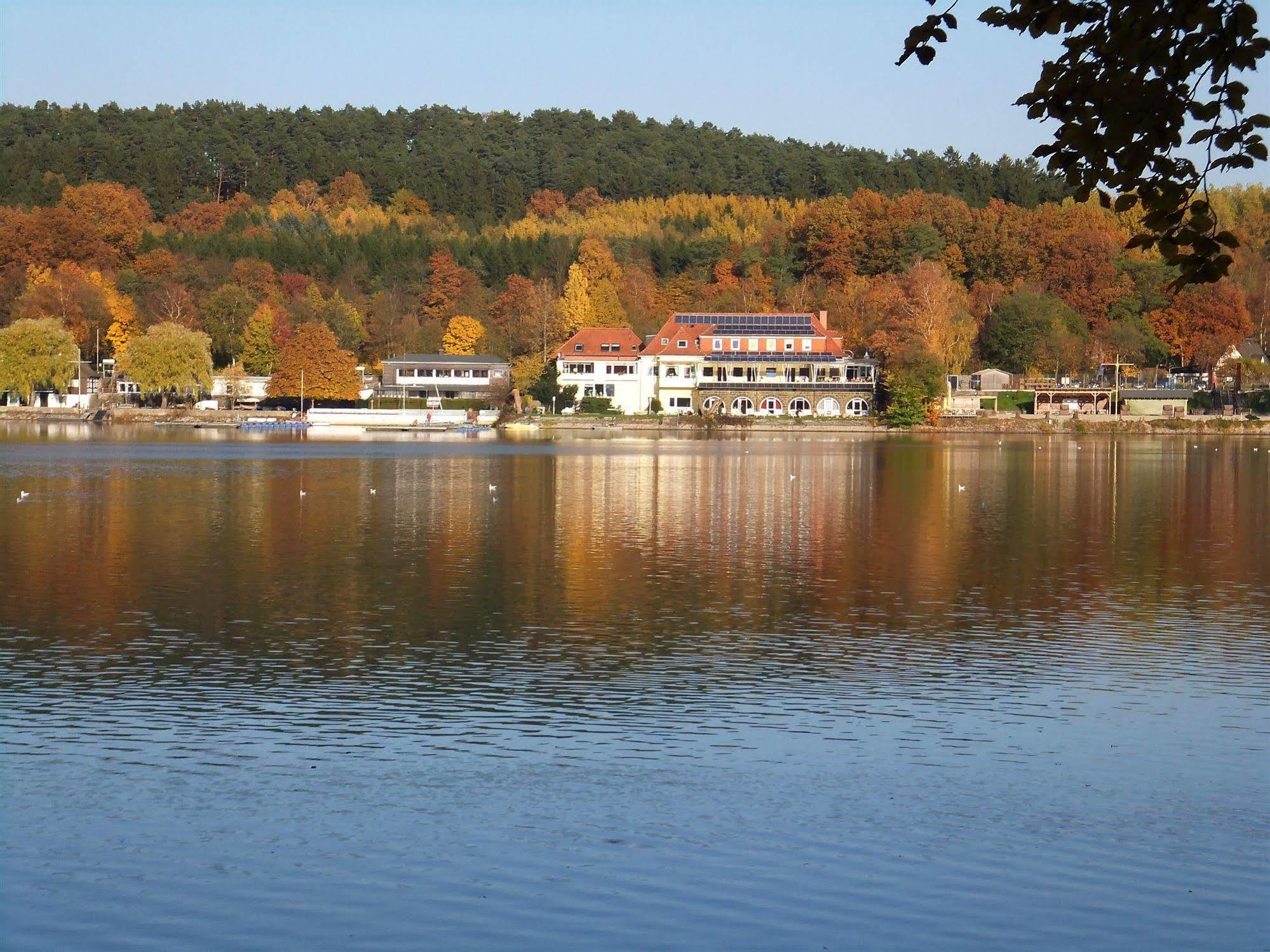Hotel Strandhof M\u00F6hnesee Möhnesee Exterior foto